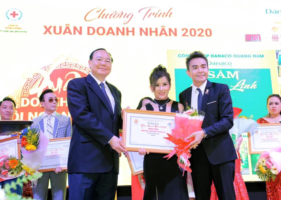 Doanh Nhan Duong Thuy Huong (3)