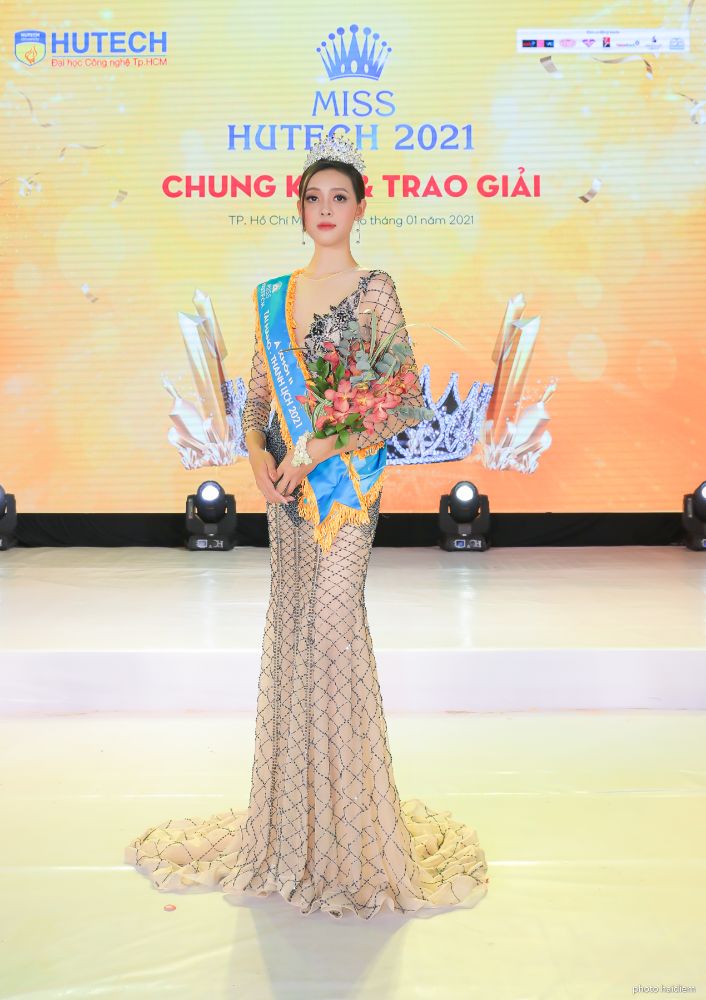 Miss HUTECH 2021 gọi tên cô gái Mai Hiếu Ngân